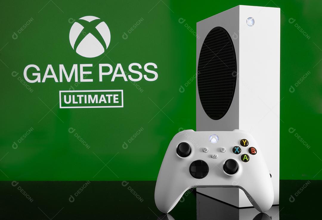 Foto Xbox Game Pass na Tv Controle Xbox Obtenha Xbox Game Pass