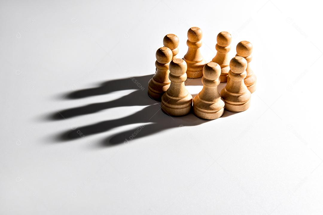 Peões de xadrez branco na ilustração 3d do banner de fundo de cor