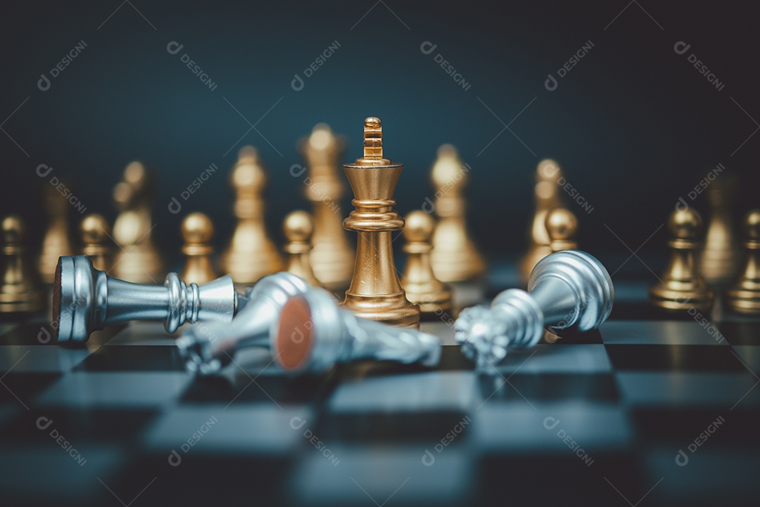 Ideias de negócios de jogos de tabuleiro de xadrez e conceito de competição  e estratégia